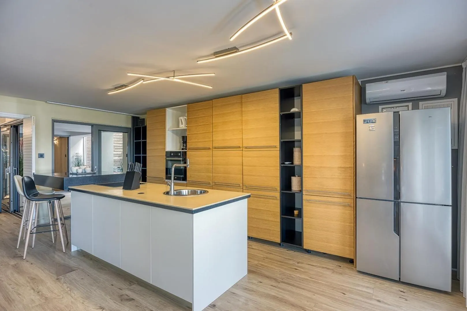 Deluxe Apartment With Whirlpool Crikvenica
