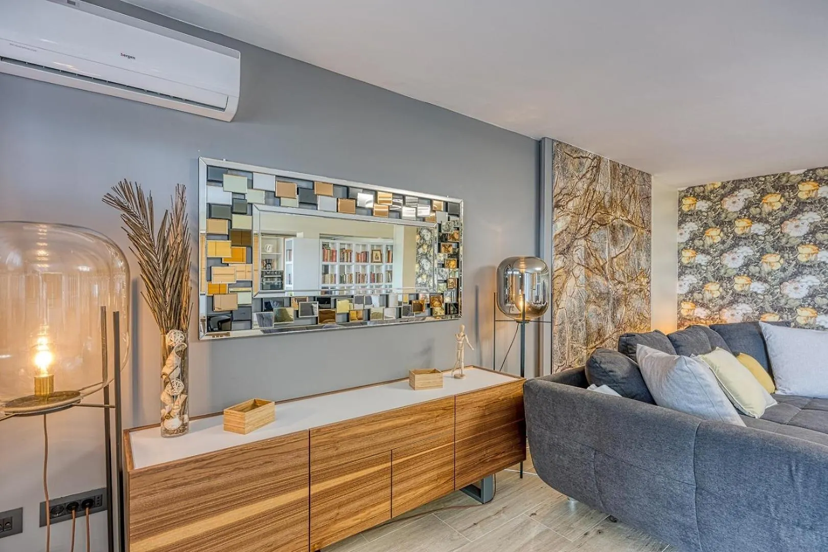 Deluxe Apartment With Whirlpool Crikvenica